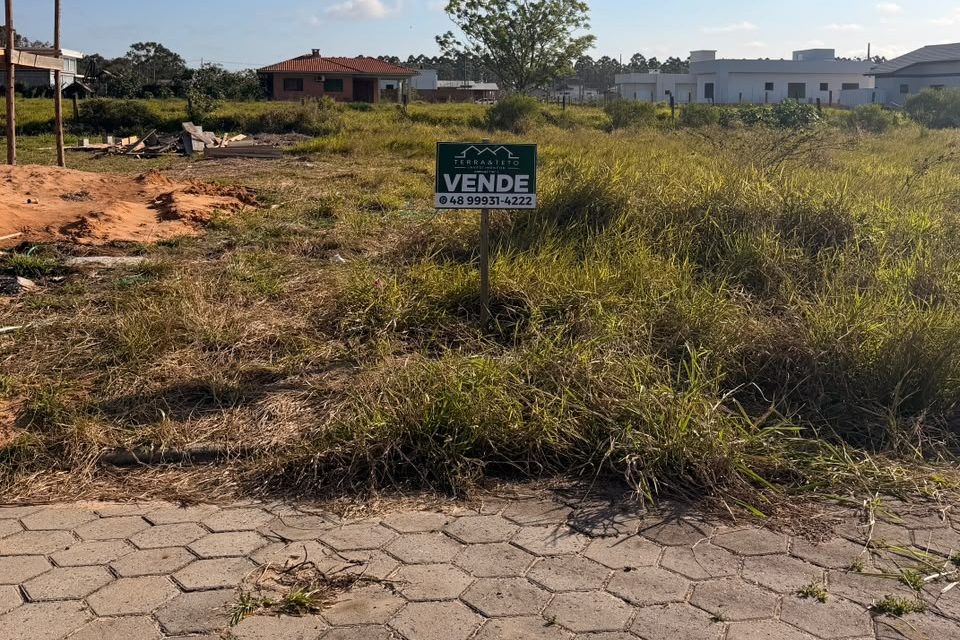LOTE VILA DAS AGUAS